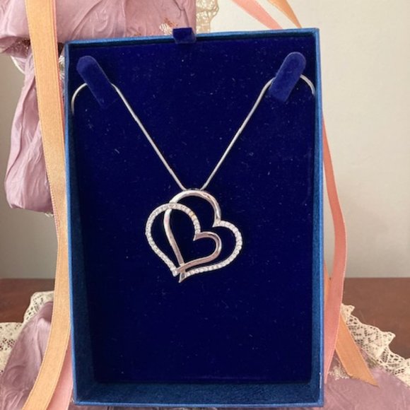 NWOT - Swarovski Crystal Double Floating Heart Silver Tone Necklace* - Picture 4 of 9